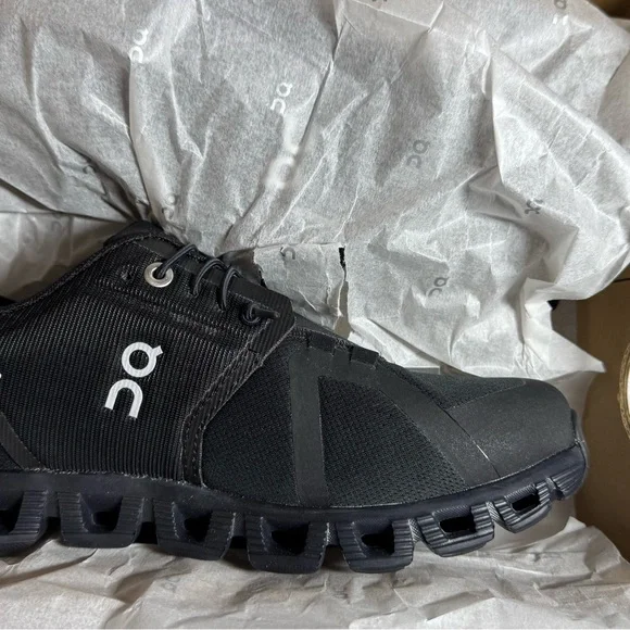 Cloud 5 Waterproof Shoes - All Black - Picture 4 of 7